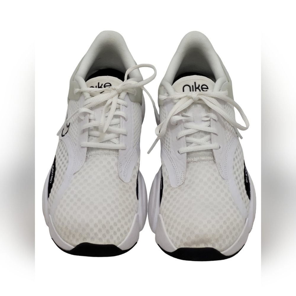 Nike Superrep white athletic shoes women's size 9.5